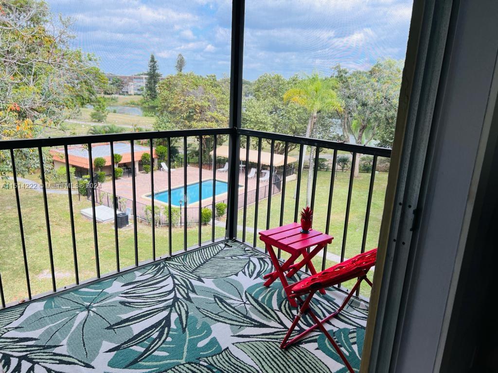 5961 N Falls Cir Dr 412, Lauderhill, Florida 33319, 2 Bedrooms Bedrooms, ,2 BathroomsBathrooms,Residential,For Sale,5961 N Falls Cir Dr 412,A11514222