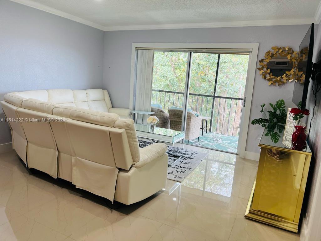 5961 N Falls Cir Dr 412, Lauderhill, Florida 33319, 2 Bedrooms Bedrooms, ,2 BathroomsBathrooms,Residential,For Sale,5961 N Falls Cir Dr 412,A11514222