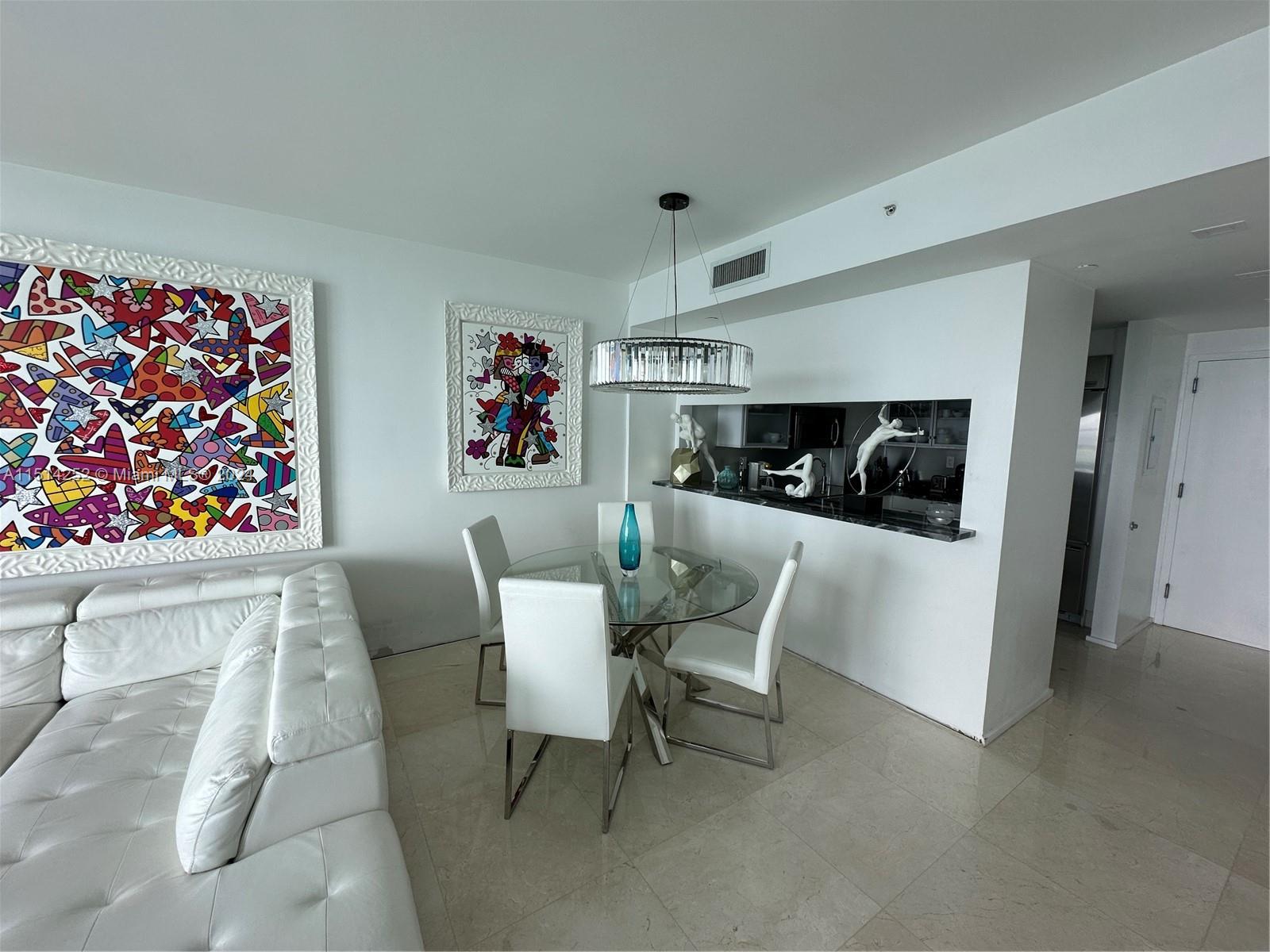 540 West Ave 1812, Miami Beach, Florida 33139, 1 Bedroom Bedrooms, ,1 BathroomBathrooms,Residentiallease,For Rent,540 West Ave 1812,A11514252