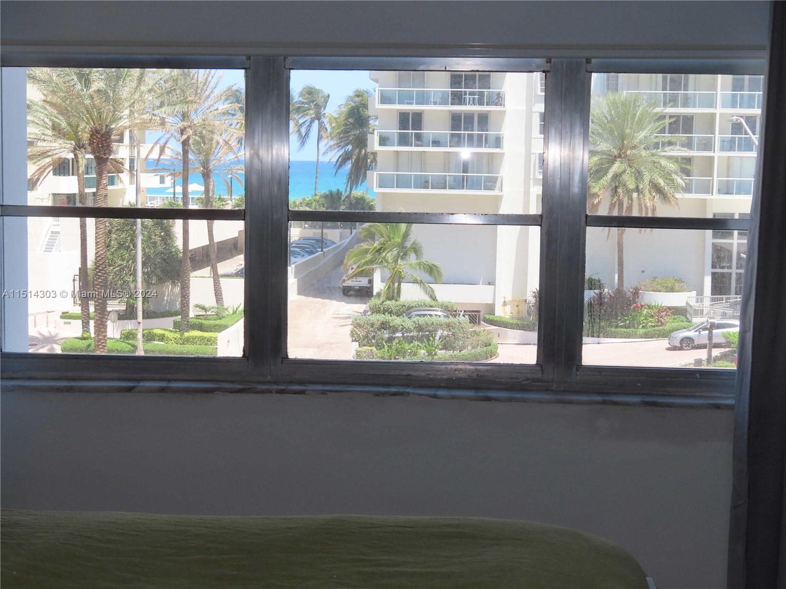 5700 Collins Ave 4C, Miami Beach, Florida 33140, 2 Bedrooms Bedrooms, ,2 BathroomsBathrooms,Residentiallease,For Rent,5700 Collins Ave 4C,A11514303