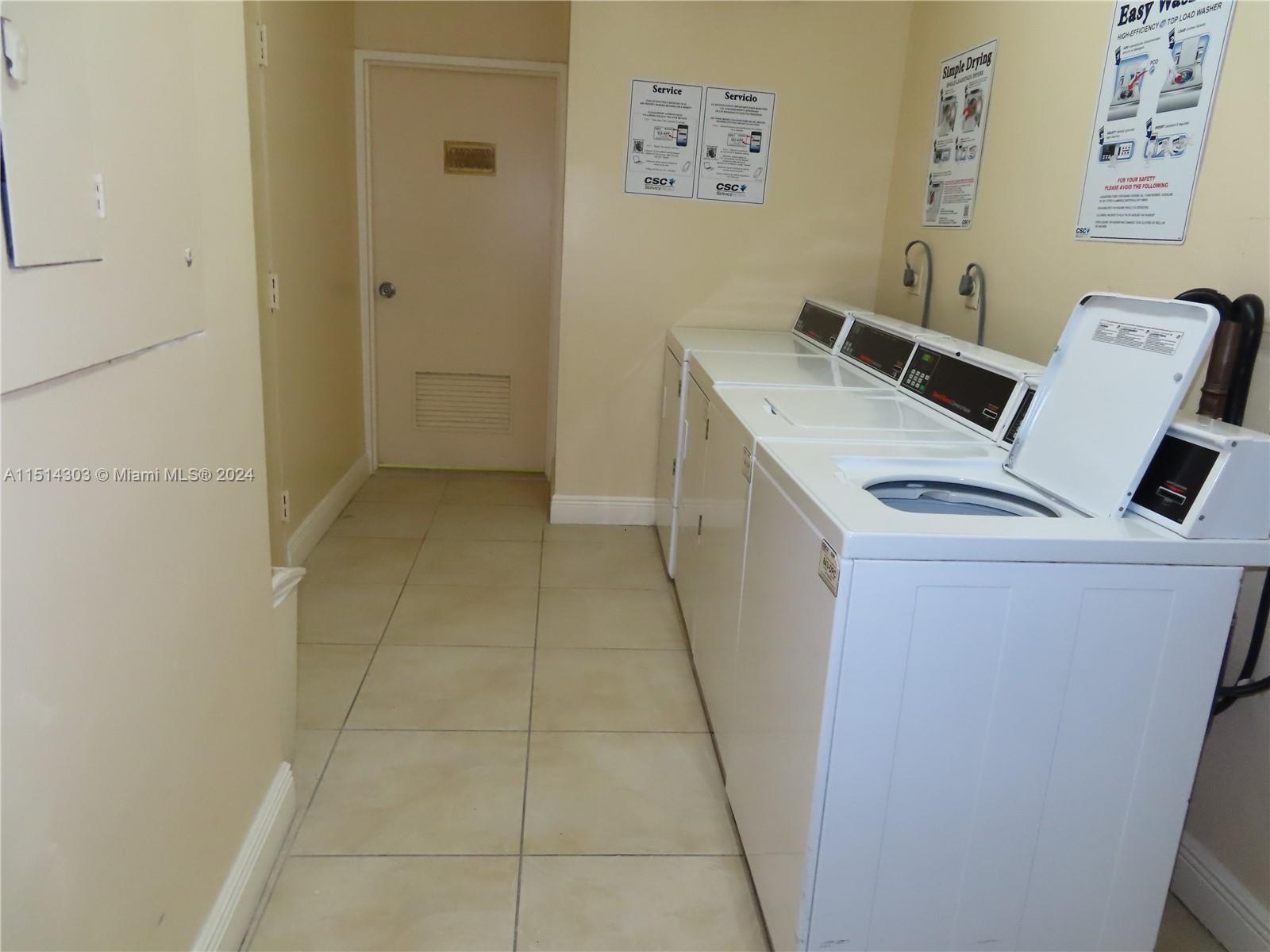 5700 Collins Ave 4C, Miami Beach, Florida 33140, 2 Bedrooms Bedrooms, ,2 BathroomsBathrooms,Residentiallease,For Rent,5700 Collins Ave 4C,A11514303