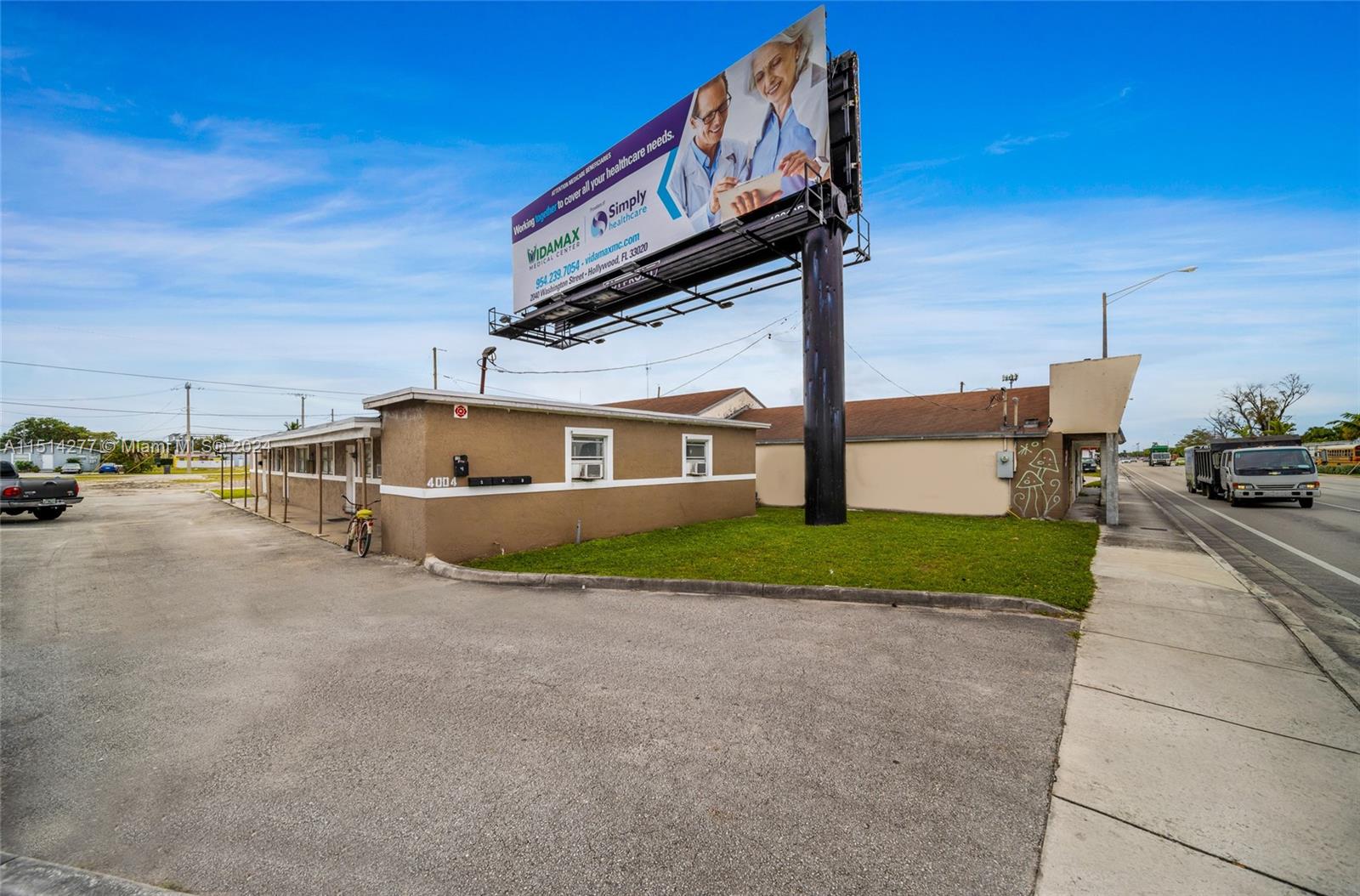 4004 Pembroke Rd, West Park, Florida 33021, ,Land,For Sale,4004 Pembroke Rd,A11514277