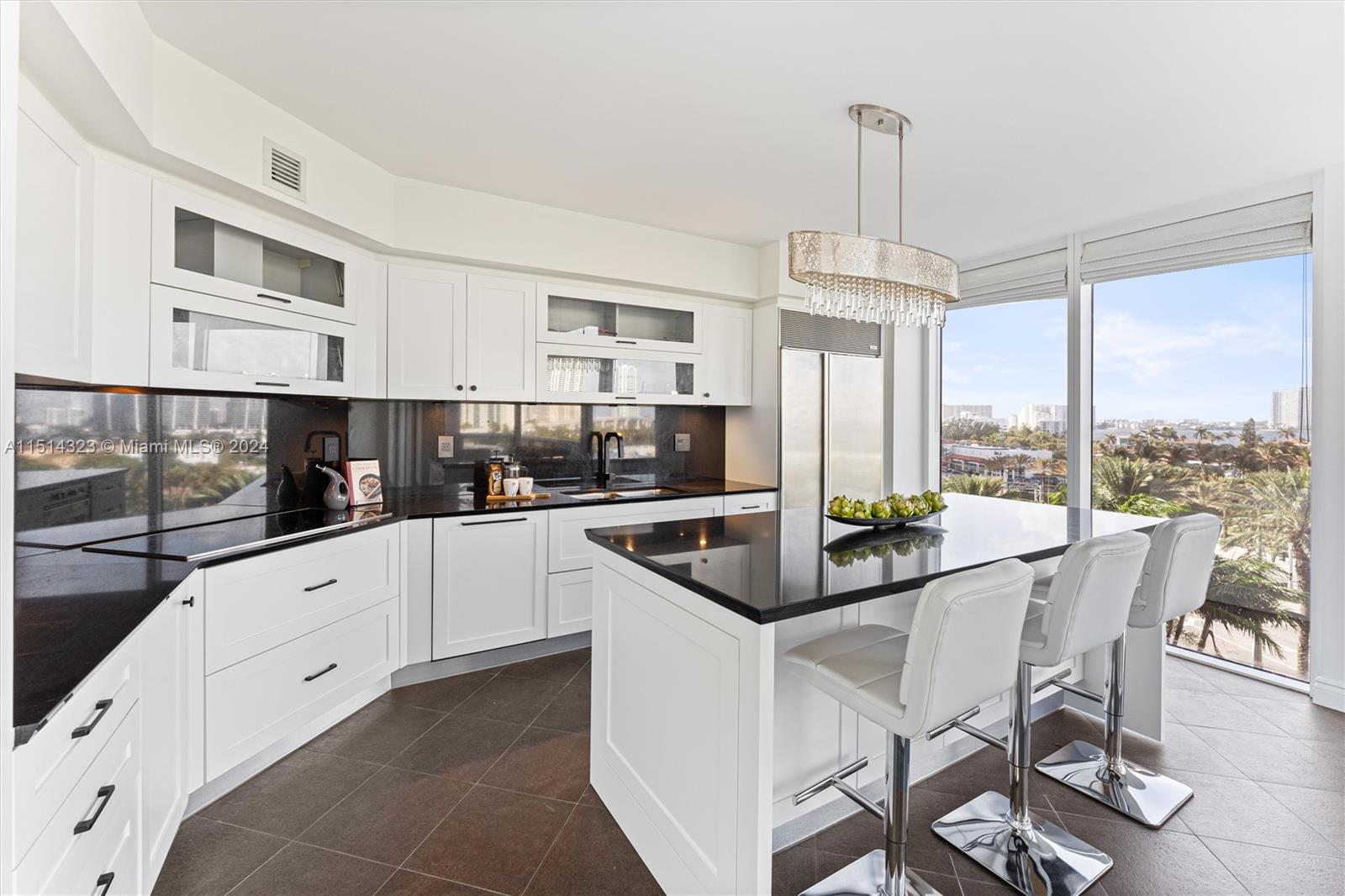 18911 Collins Ave, Sunny Isles Beach, FL, 33160 United States, 3 Bedrooms Bedrooms, ,4 BathroomsBathrooms,Residential,For Sale,Collins Ave,A11514323