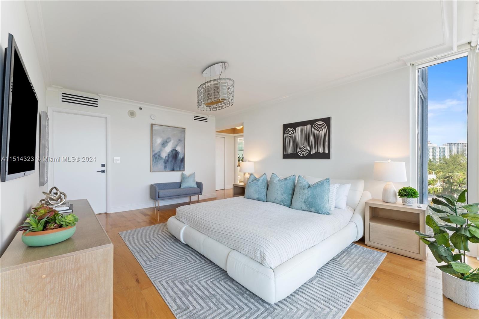 18911 Collins Ave, Sunny Isles Beach, FL, 33160 United States, 3 Bedrooms Bedrooms, ,4 BathroomsBathrooms,Residential,For Sale,Collins Ave,A11514323