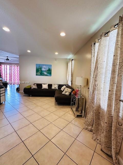 12739 27th St, Miramar, FL, 33027 United States, 3 Bedrooms Bedrooms, ,2 BathroomsBathrooms,Residential,For Sale,27th St,A11514359