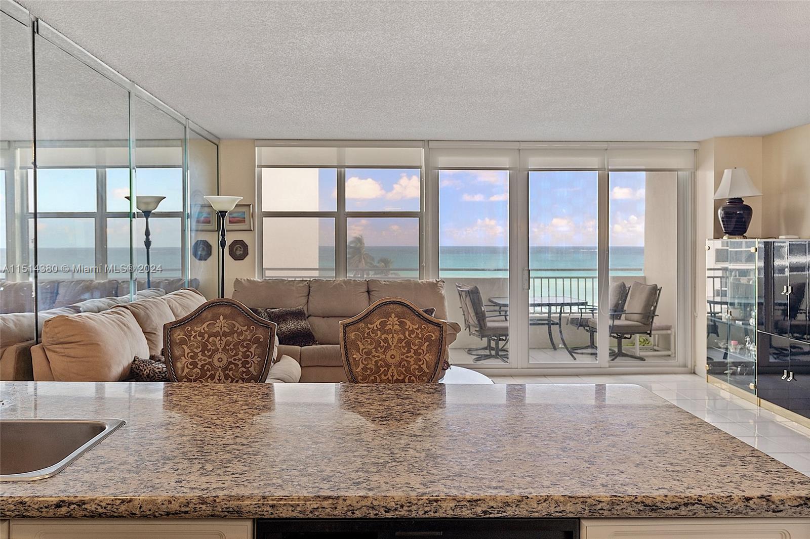 3180 S Ocean Dr 402, Hallandale Beach, Florida 33009, 1 Bedroom Bedrooms, ,1 BathroomBathrooms,Residentiallease,For Rent,3180 S Ocean Dr 402,A11514380