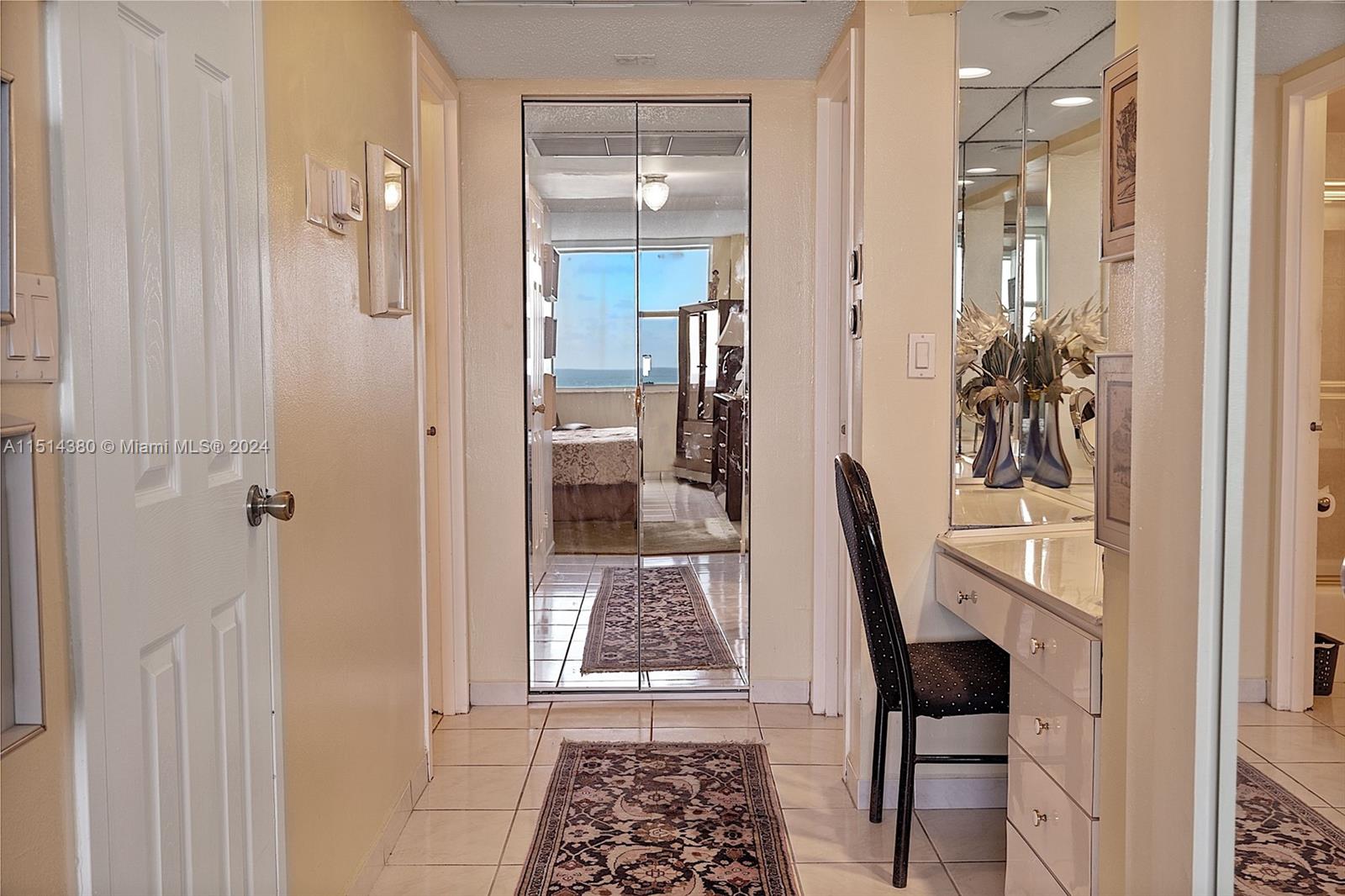 3180 S Ocean Dr 402, Hallandale Beach, Florida 33009, 1 Bedroom Bedrooms, ,1 BathroomBathrooms,Residentiallease,For Rent,3180 S Ocean Dr 402,A11514380