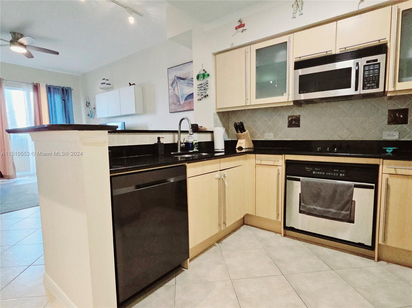 2080 S Ocean Dr 104, Hallandale Beach, Florida 33009, 1 Bedroom Bedrooms, ,1 BathroomBathrooms,Residentiallease,For Rent,2080 S Ocean Dr 104,A11510553