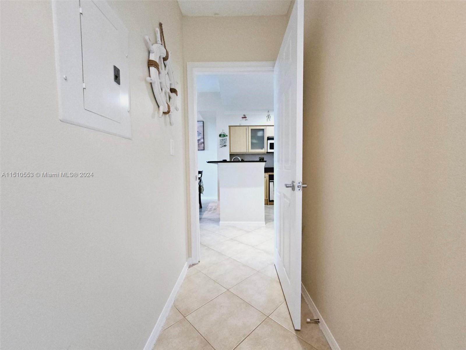 2080 S Ocean Dr 104, Hallandale Beach, Florida 33009, 1 Bedroom Bedrooms, ,1 BathroomBathrooms,Residentiallease,For Rent,2080 S Ocean Dr 104,A11510553