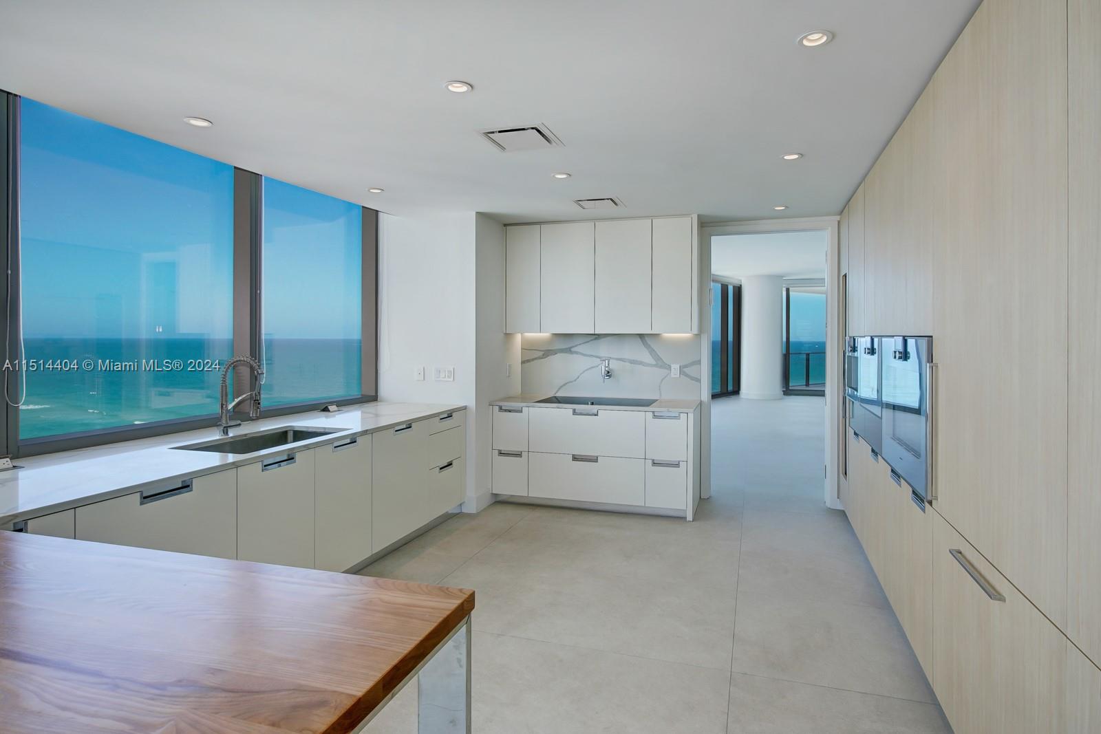 15701 Collins Ave, Sunny Isles Beach, FL, 33160 United States, 3 Bedrooms Bedrooms, ,4 BathroomsBathrooms,Residential,For Sale,Collins Ave,A11514404