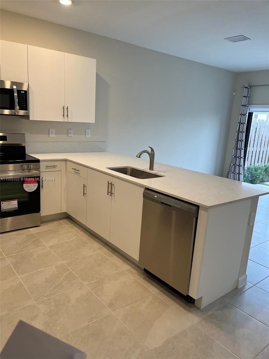 11889 SW 245th Ter 0, Homestead, Florida 33032, 3 Bedrooms Bedrooms, ,2 BathroomsBathrooms,Residentiallease,For Rent,11889 SW 245th Ter 0,A11505322