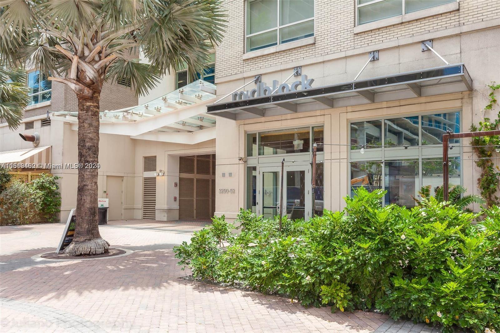 3250 NE 1st Ave 813, Miami, Florida 33137, 2 Bedrooms Bedrooms, ,2 BathroomsBathrooms,Residentiallease,For Rent,3250 NE 1st Ave 813,A11513462