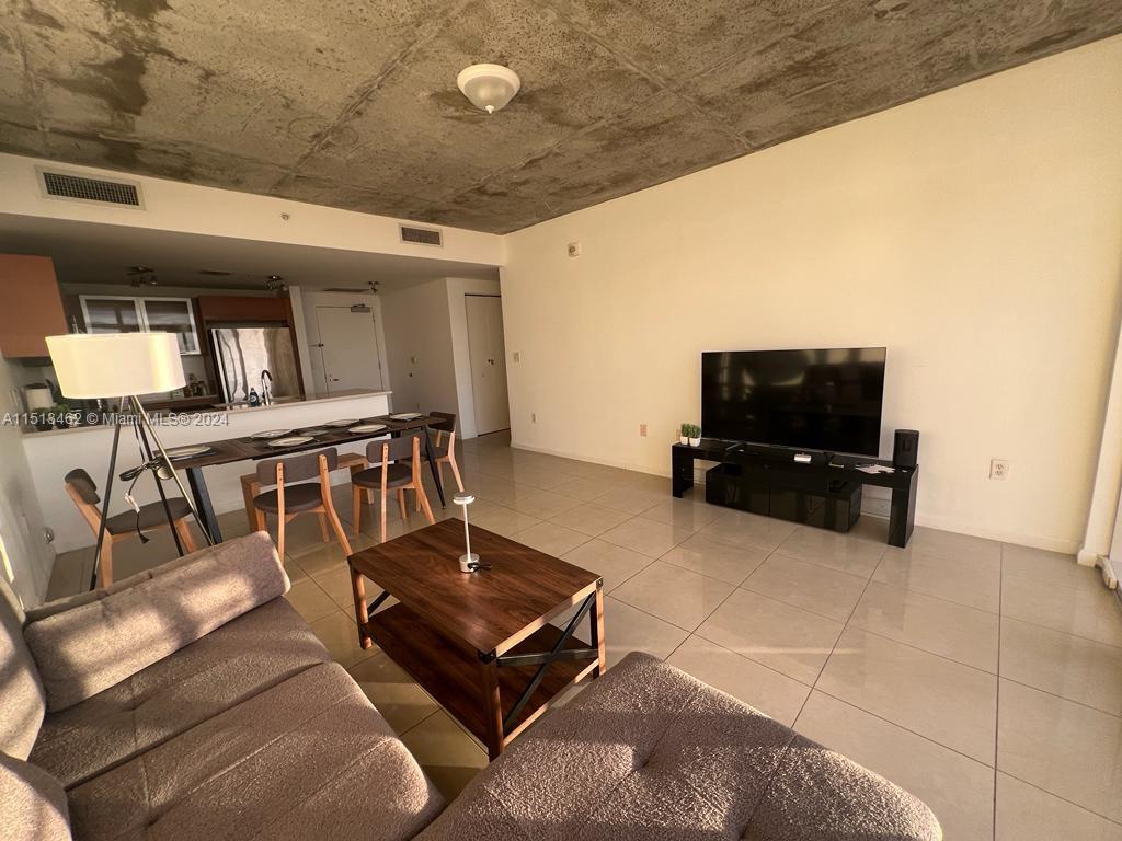 3250 NE 1st Ave 813, Miami, Florida 33137, 2 Bedrooms Bedrooms, ,2 BathroomsBathrooms,Residentiallease,For Rent,3250 NE 1st Ave 813,A11513462