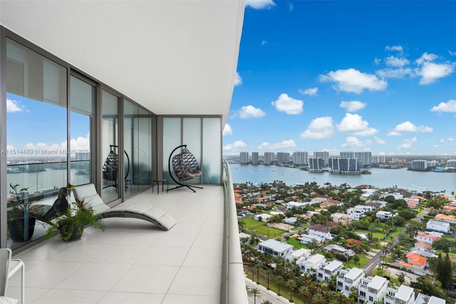 18975 Collins Ave, Sunny Isles Beach, FL, 33160 United States, 3 Bedrooms Bedrooms, ,3 BathroomsBathrooms,Residential,For Sale,Collins Ave,A11514489