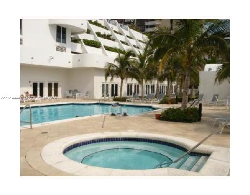 6365 Collins Ave 4406, Miami Beach, Florida 33141, 2 Bedrooms Bedrooms, ,2 BathroomsBathrooms,Residentiallease,For Rent,6365 Collins Ave 4406,A11514444
