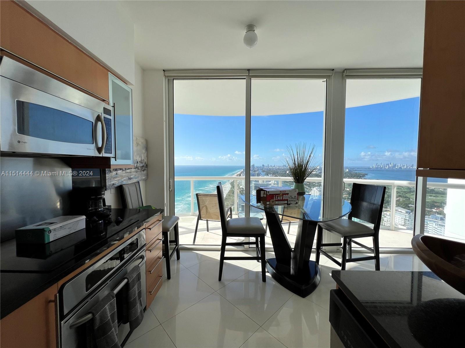 6365 Collins Ave 4406, Miami Beach, Florida 33141, 2 Bedrooms Bedrooms, ,2 BathroomsBathrooms,Residentiallease,For Rent,6365 Collins Ave 4406,A11514444