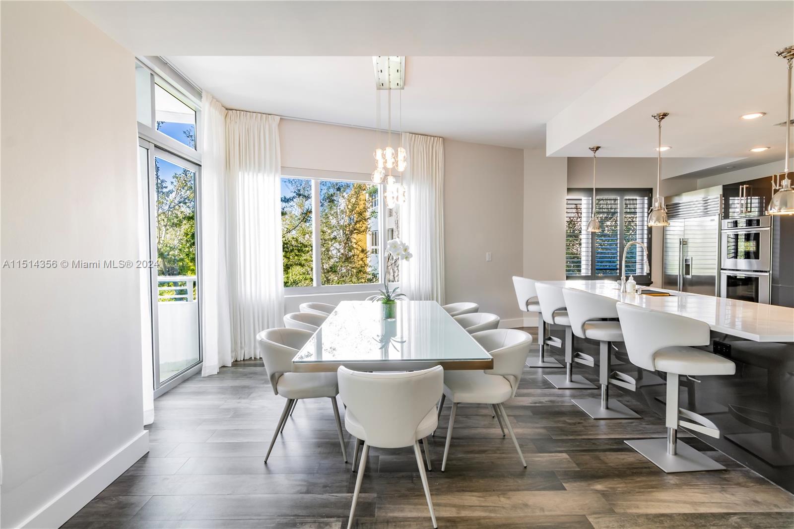 6101 Aqua Ave 302, Miami Beach, Florida 33141, 3 Bedrooms Bedrooms, ,3 BathroomsBathrooms,Residential,For Sale,6101 Aqua Ave 302,A11514356