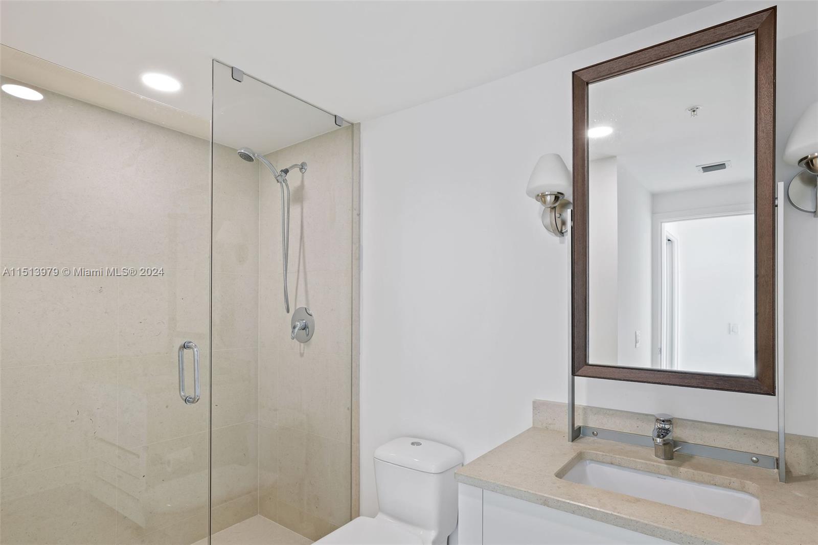 6899 Collins Ave 1410, Miami Beach, Florida 33141, 2 Bedrooms Bedrooms, ,2 BathroomsBathrooms,Residentiallease,For Rent,6899 Collins Ave 1410,A11513979