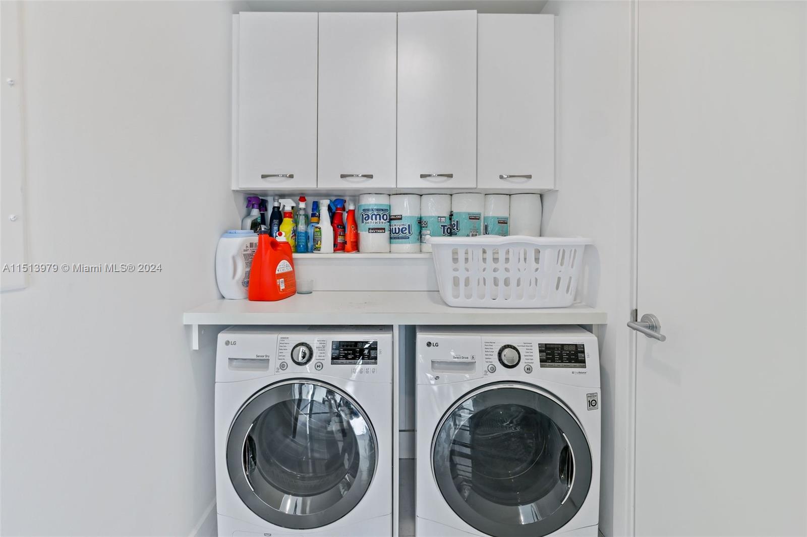 6899 Collins Ave 1410, Miami Beach, Florida 33141, 2 Bedrooms Bedrooms, ,2 BathroomsBathrooms,Residentiallease,For Rent,6899 Collins Ave 1410,A11513979