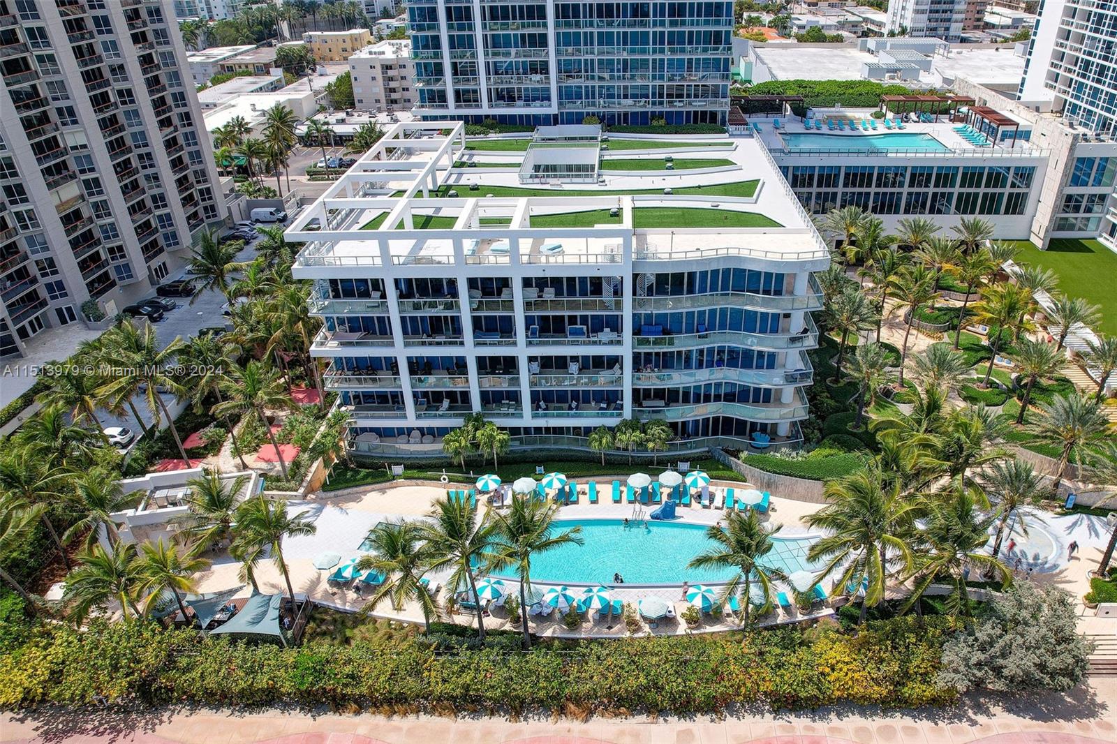 6899 Collins Ave 1410, Miami Beach, Florida 33141, 2 Bedrooms Bedrooms, ,2 BathroomsBathrooms,Residentiallease,For Rent,6899 Collins Ave 1410,A11513979