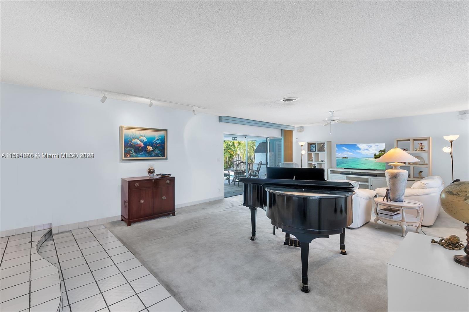 2508 NE 22nd Ter, Fort Lauderdale, FL 33305, 4 Bedrooms Bedrooms, ,3 BathroomsBathrooms,Residential,For Sale,22nd Ter,A11514276