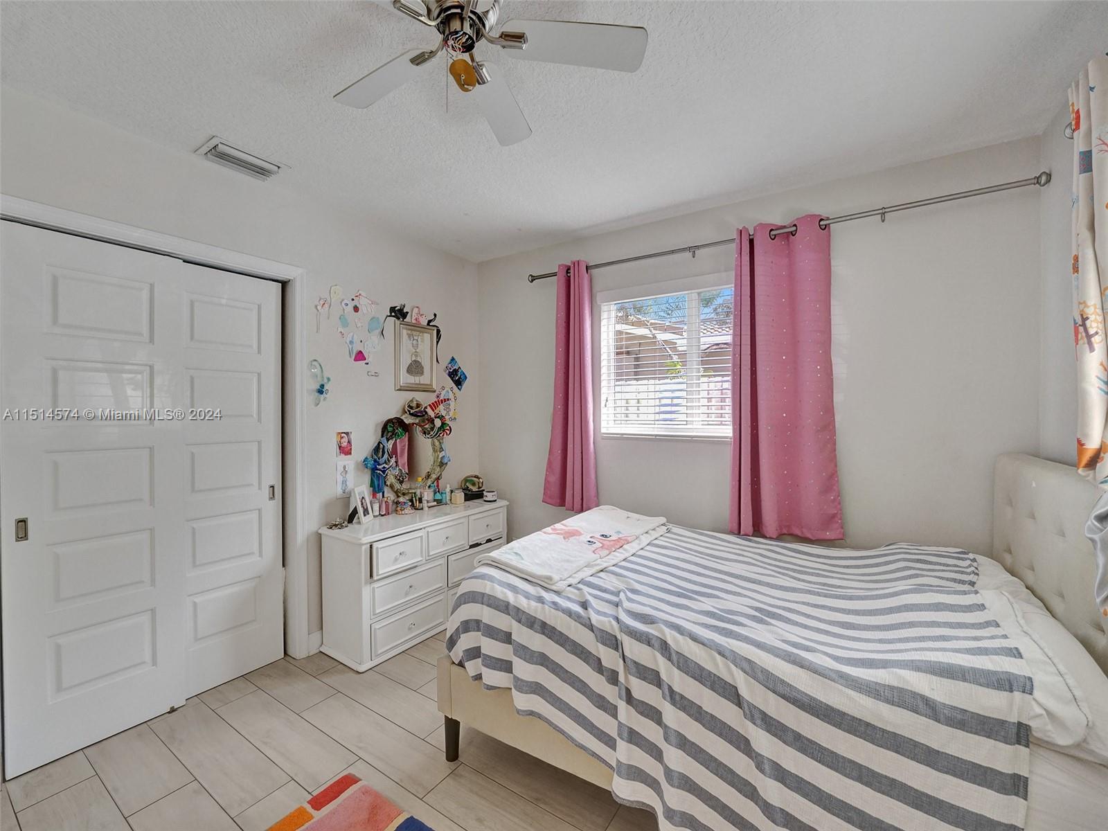 2265 SE 12th St, Pompano Beach, Florida 33062, 3 Bedrooms Bedrooms, ,2 BathroomsBathrooms,Residentiallease,For Rent,2265 SE 12th St,A11514574