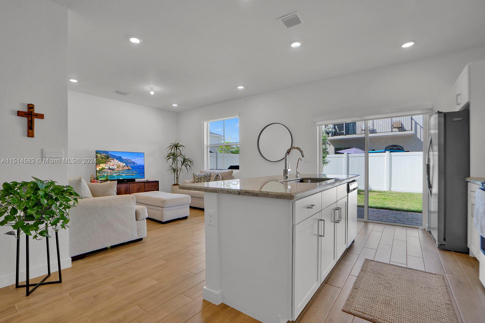 809 SE 19th st 0, Homestead, Florida 33034, 3 Bedrooms Bedrooms, ,2 BathroomsBathrooms,Residential,For Sale,809 SE 19th st 0,A11514583