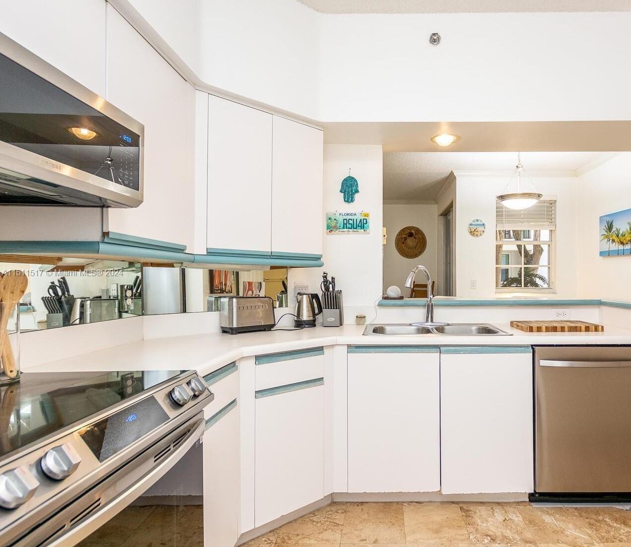 3175 184th St, Aventura, FL, 33160 United States, 1 Bedroom Bedrooms, ,1 BathroomBathrooms,Residential,For Sale,184th St,A11511517