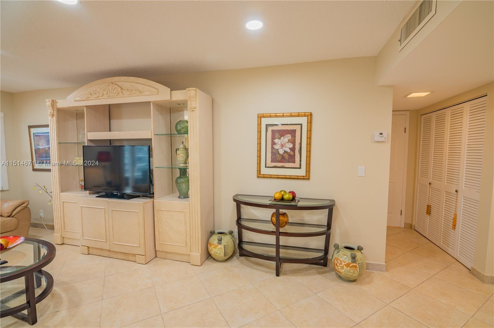 200 Diplomat Pkwy 533, Hallandale Beach, Florida 33009, 2 Bedrooms Bedrooms, ,2 BathroomsBathrooms,Residential,For Sale,200 Diplomat Pkwy 533,A11514671