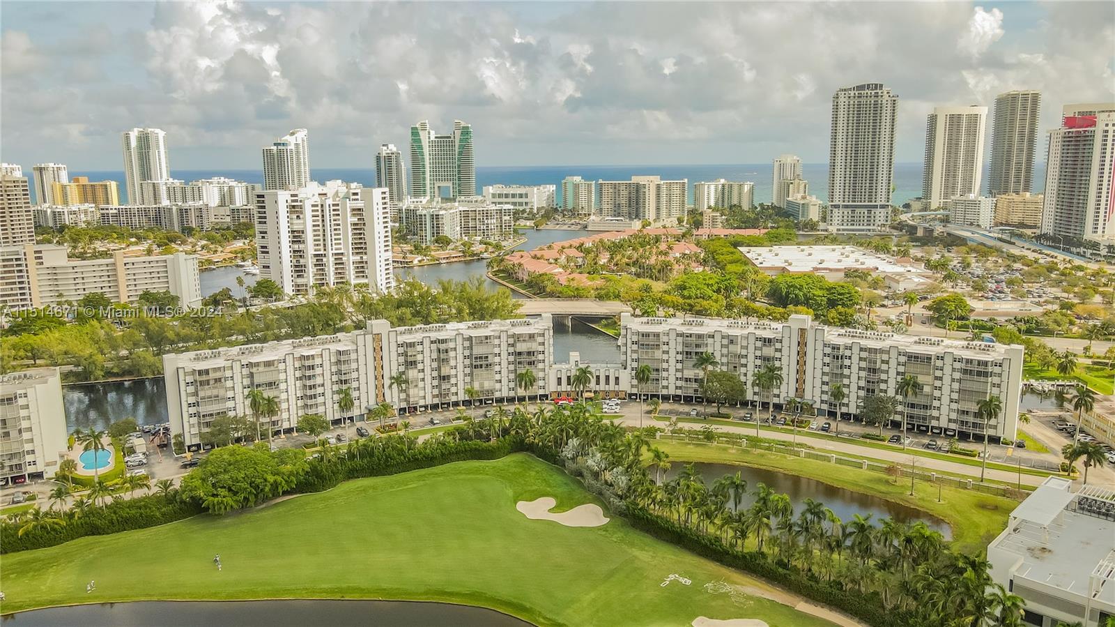 200 Diplomat Pkwy 533, Hallandale Beach, Florida 33009, 2 Bedrooms Bedrooms, ,2 BathroomsBathrooms,Residential,For Sale,200 Diplomat Pkwy 533,A11514671