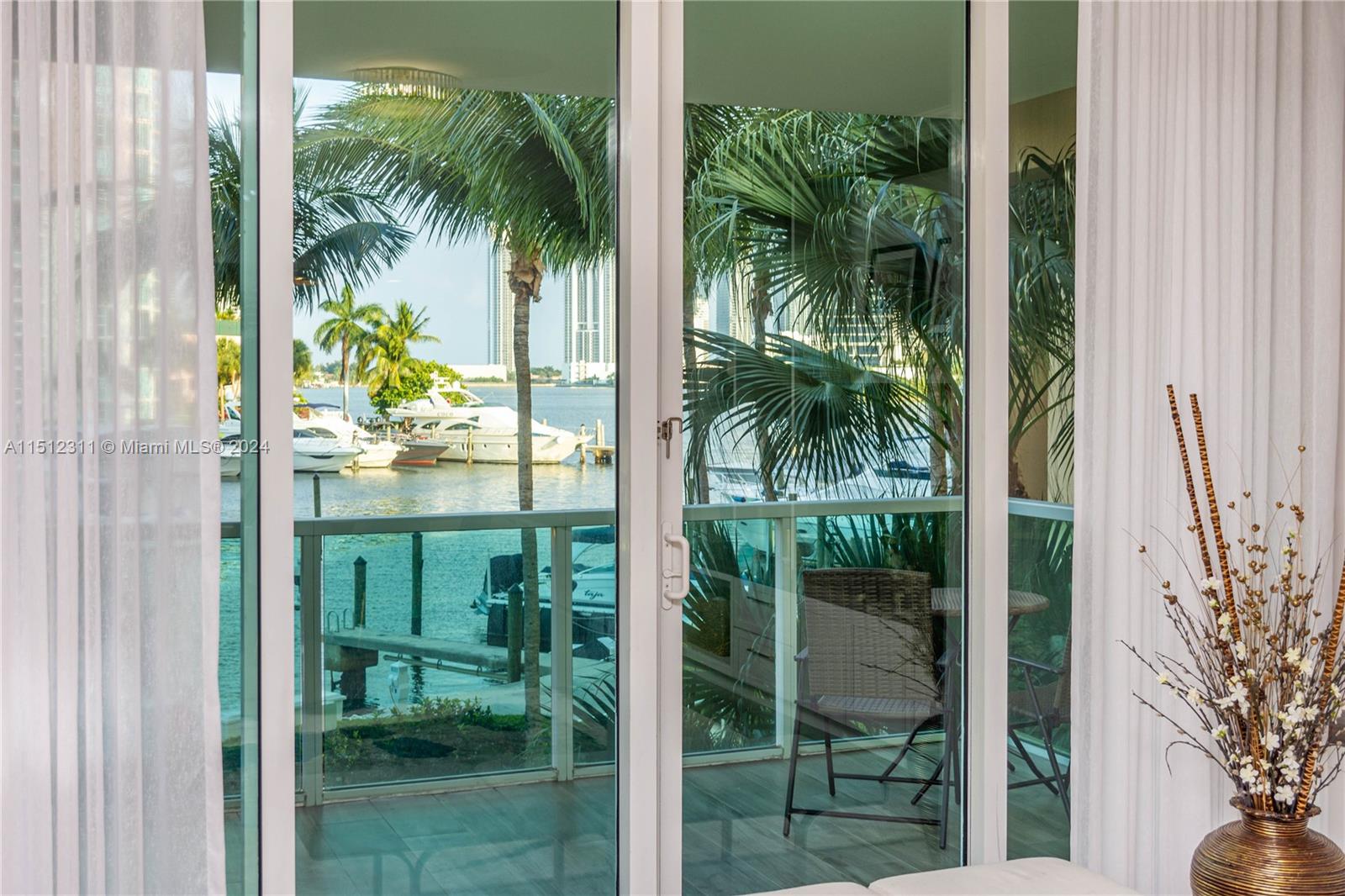 3340 190th St, Aventura, FL, 33180 United States, 3 Bedrooms Bedrooms, ,2 BathroomsBathrooms,Residential,For Sale,190th St,A11512311
