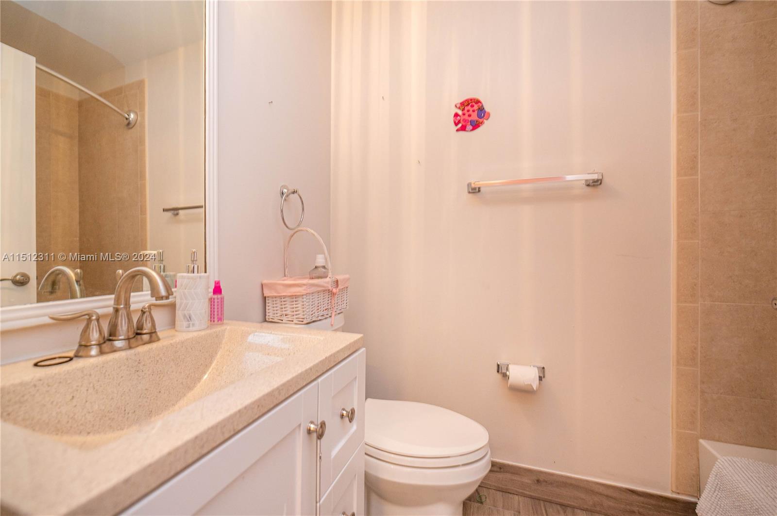 3340 190th St, Aventura, FL, 33180 United States, 3 Bedrooms Bedrooms, ,2 BathroomsBathrooms,Residential,For Sale,190th St,A11512311