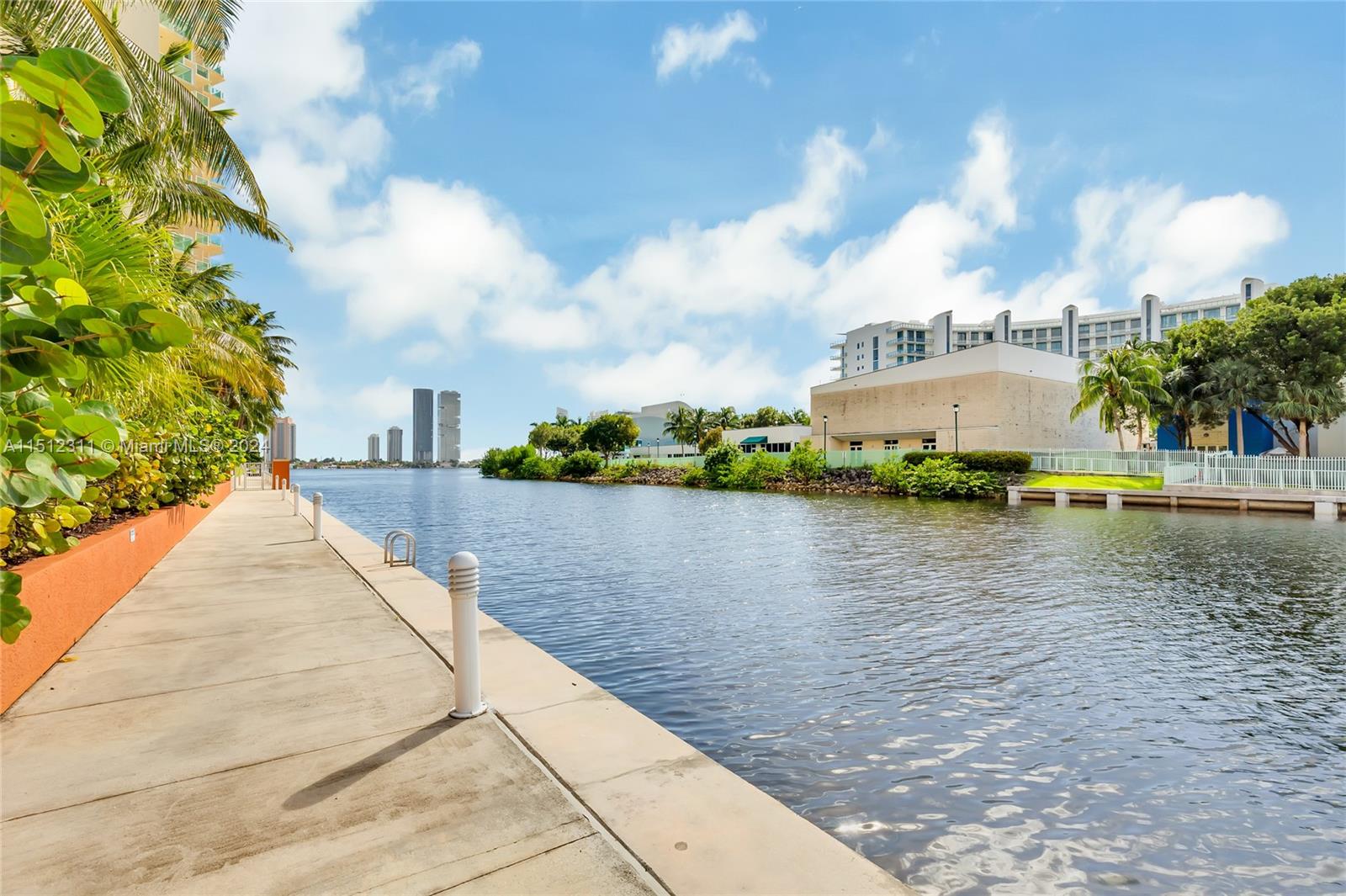 3340 190th St, Aventura, FL, 33180 United States, 3 Bedrooms Bedrooms, ,2 BathroomsBathrooms,Residential,For Sale,190th St,A11512311