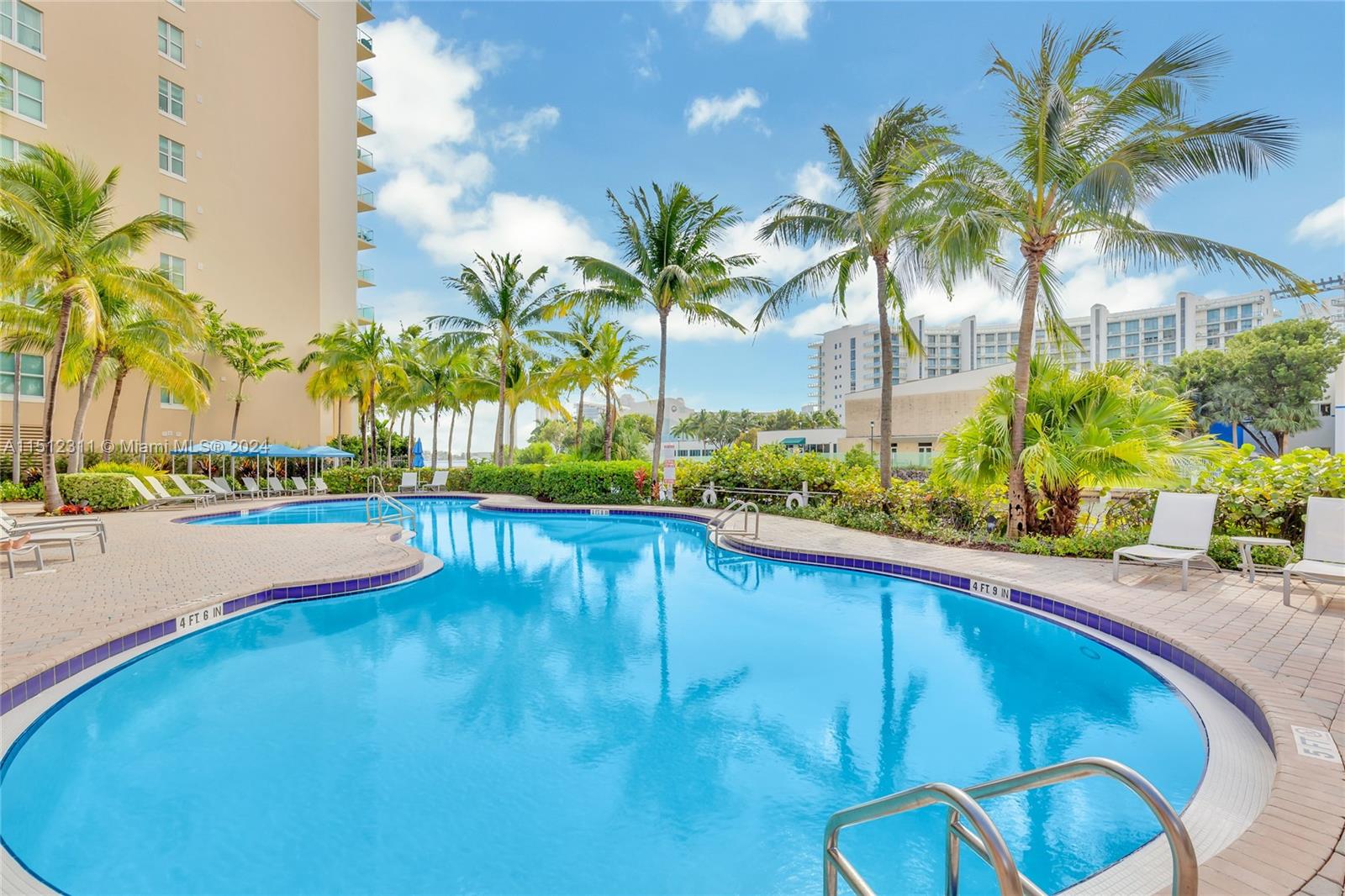 3340 190th St, Aventura, FL, 33180 United States, 3 Bedrooms Bedrooms, ,2 BathroomsBathrooms,Residential,For Sale,190th St,A11512311