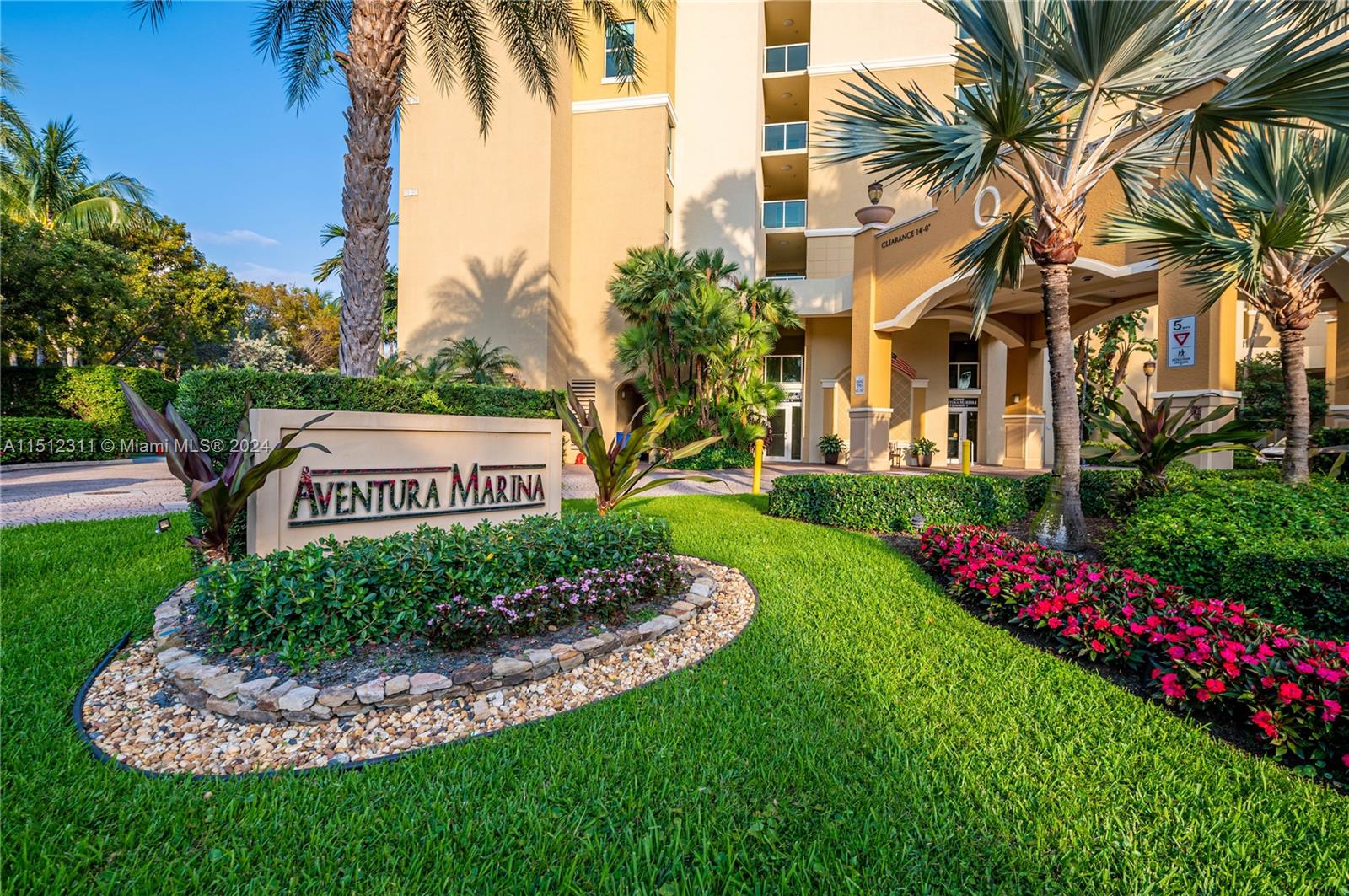 3340 190th St, Aventura, FL, 33180 United States, 3 Bedrooms Bedrooms, ,2 BathroomsBathrooms,Residential,For Sale,190th St,A11512311