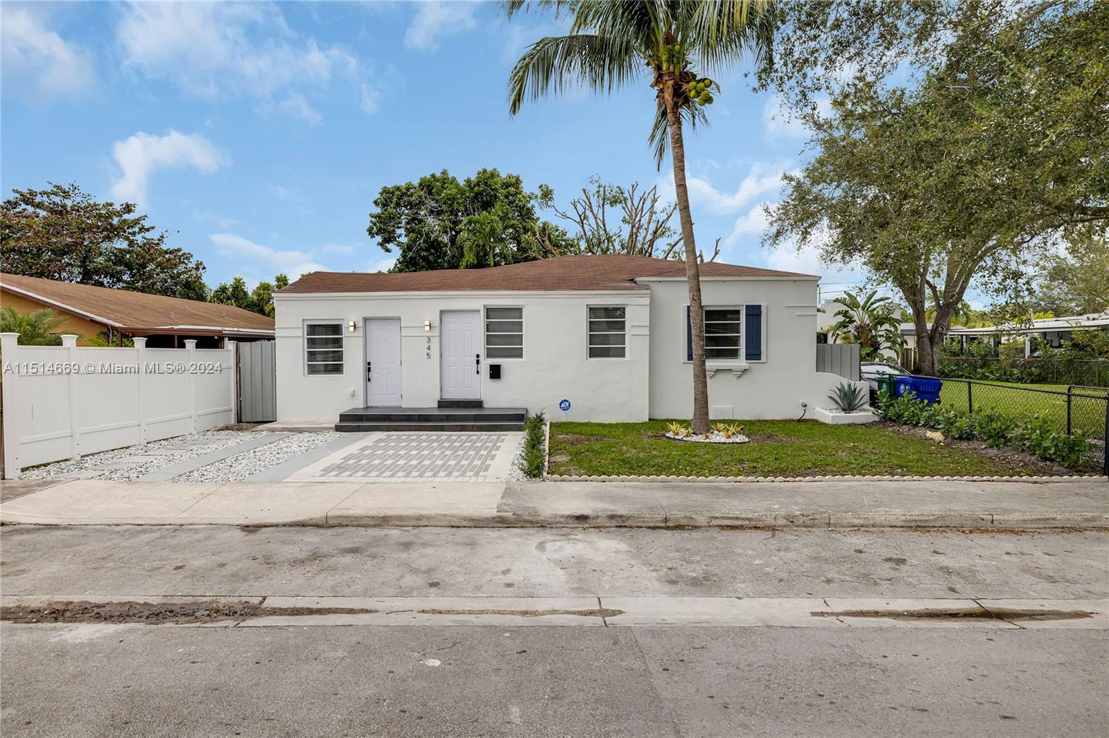 345 NW 44th St, Miami, Florida 33127, 3 Bedrooms Bedrooms, ,2 BathroomsBathrooms,Residentiallease,For Rent,345 NW 44th St,A11514669