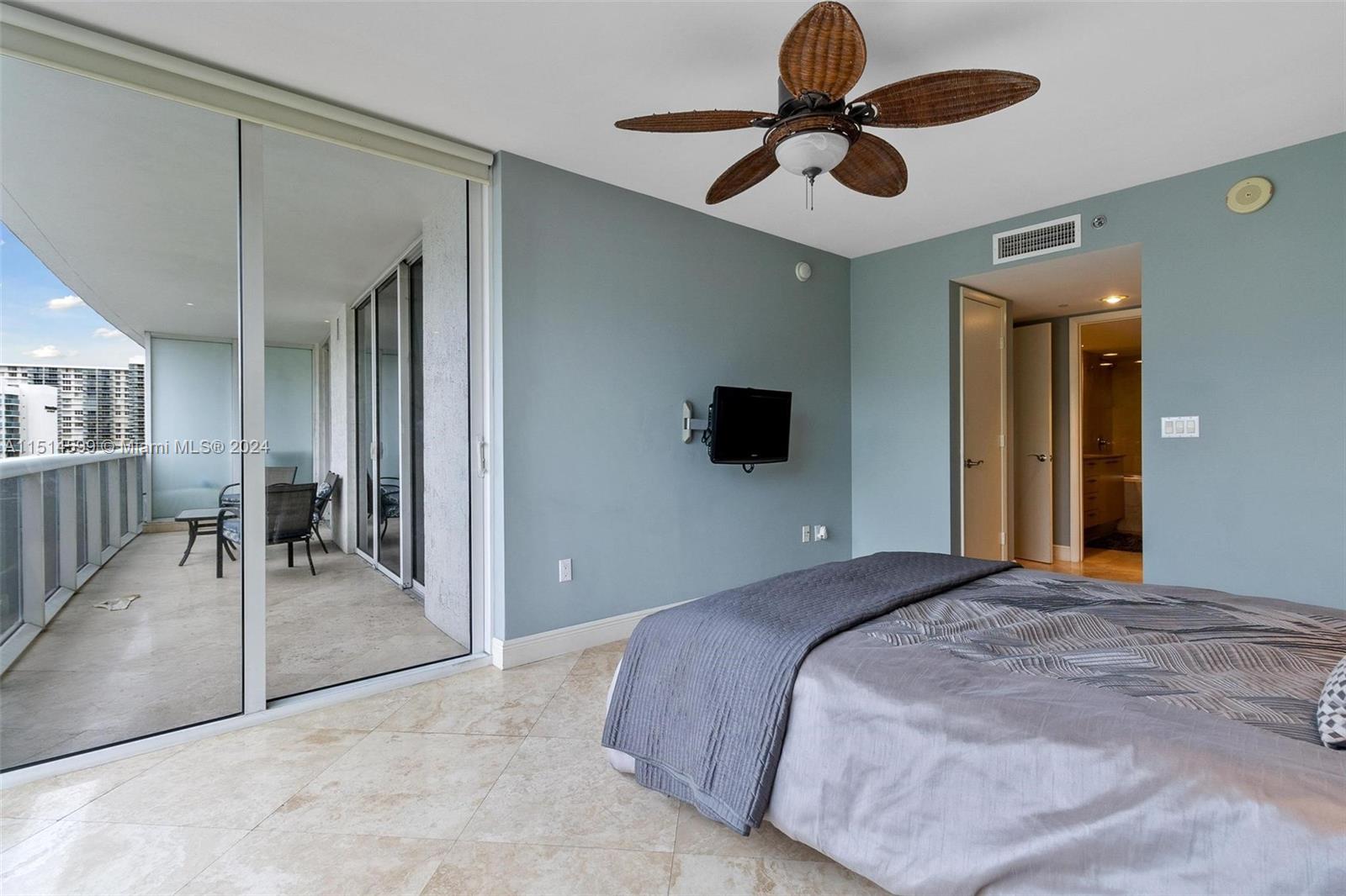 1800 S Ocean Dr 608, Hallandale Beach, Florida 33009, 3 Bedrooms Bedrooms, ,3 BathroomsBathrooms,Residentiallease,For Rent,1800 S Ocean Dr 608,A11514599