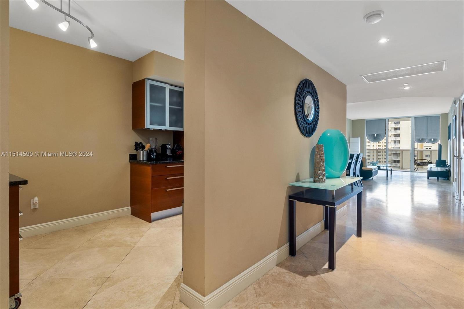 1800 S Ocean Dr 608, Hallandale Beach, Florida 33009, 3 Bedrooms Bedrooms, ,3 BathroomsBathrooms,Residentiallease,For Rent,1800 S Ocean Dr 608,A11514599