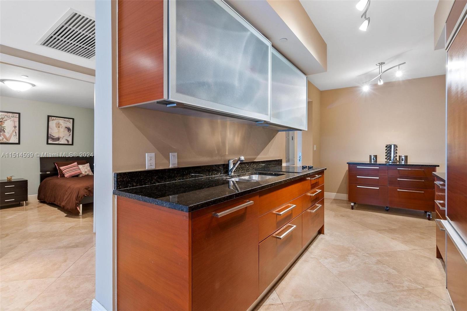 1800 S Ocean Dr 608, Hallandale Beach, Florida 33009, 3 Bedrooms Bedrooms, ,3 BathroomsBathrooms,Residentiallease,For Rent,1800 S Ocean Dr 608,A11514599