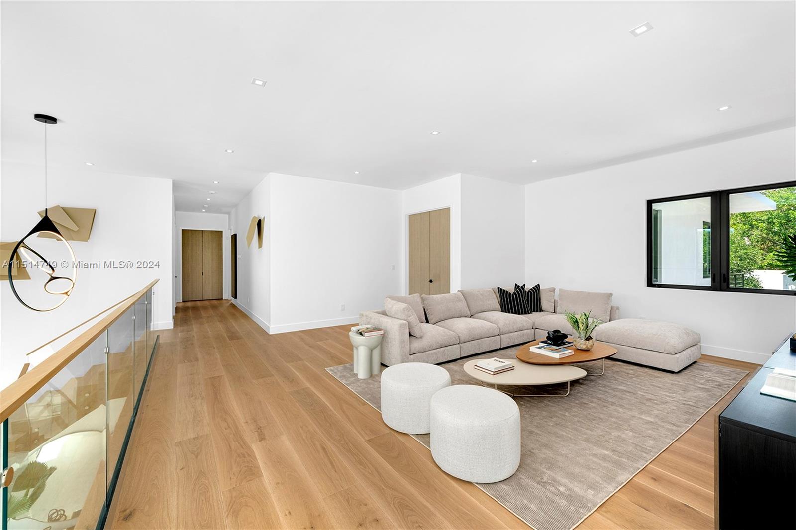 9751 63rd Ct, Pinecrest, FL, 33156 United States, 7 Bedrooms Bedrooms, ,8 BathroomsBathrooms,Residential,For Sale,63rd Ct,A11514749