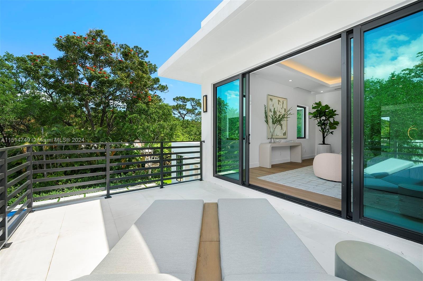 9751 63rd Ct, Pinecrest, FL, 33156 United States, 7 Bedrooms Bedrooms, ,8 BathroomsBathrooms,Residential,For Sale,63rd Ct,A11514749