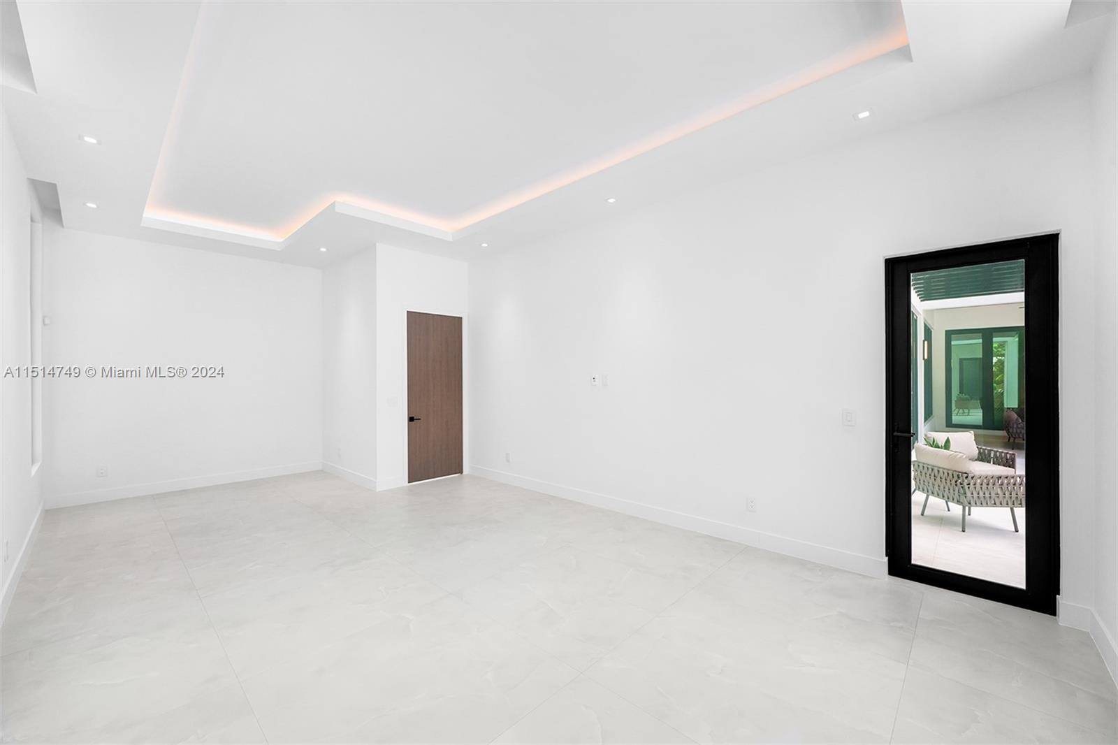 9751 63rd Ct, Pinecrest, FL, 33156 United States, 7 Bedrooms Bedrooms, ,8 BathroomsBathrooms,Residential,For Sale,63rd Ct,A11514749