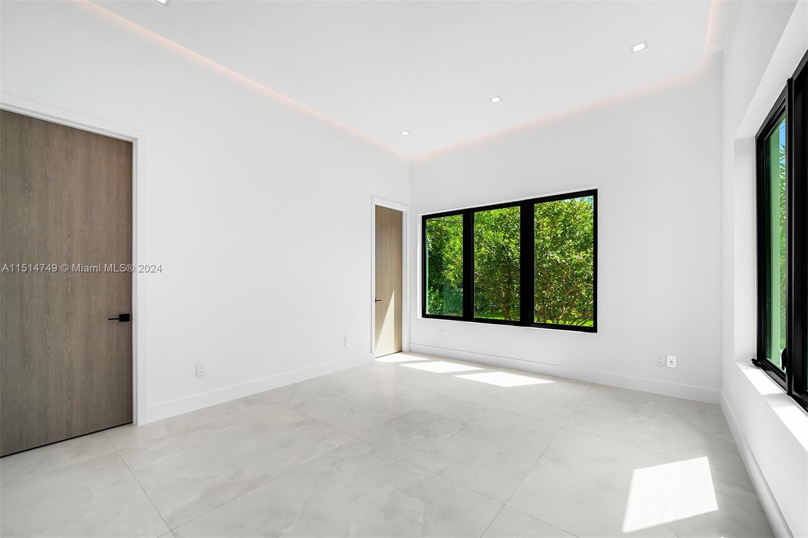 9751 63rd Ct, Pinecrest, FL, 33156 United States, 7 Bedrooms Bedrooms, ,8 BathroomsBathrooms,Residential,For Sale,63rd Ct,A11514749