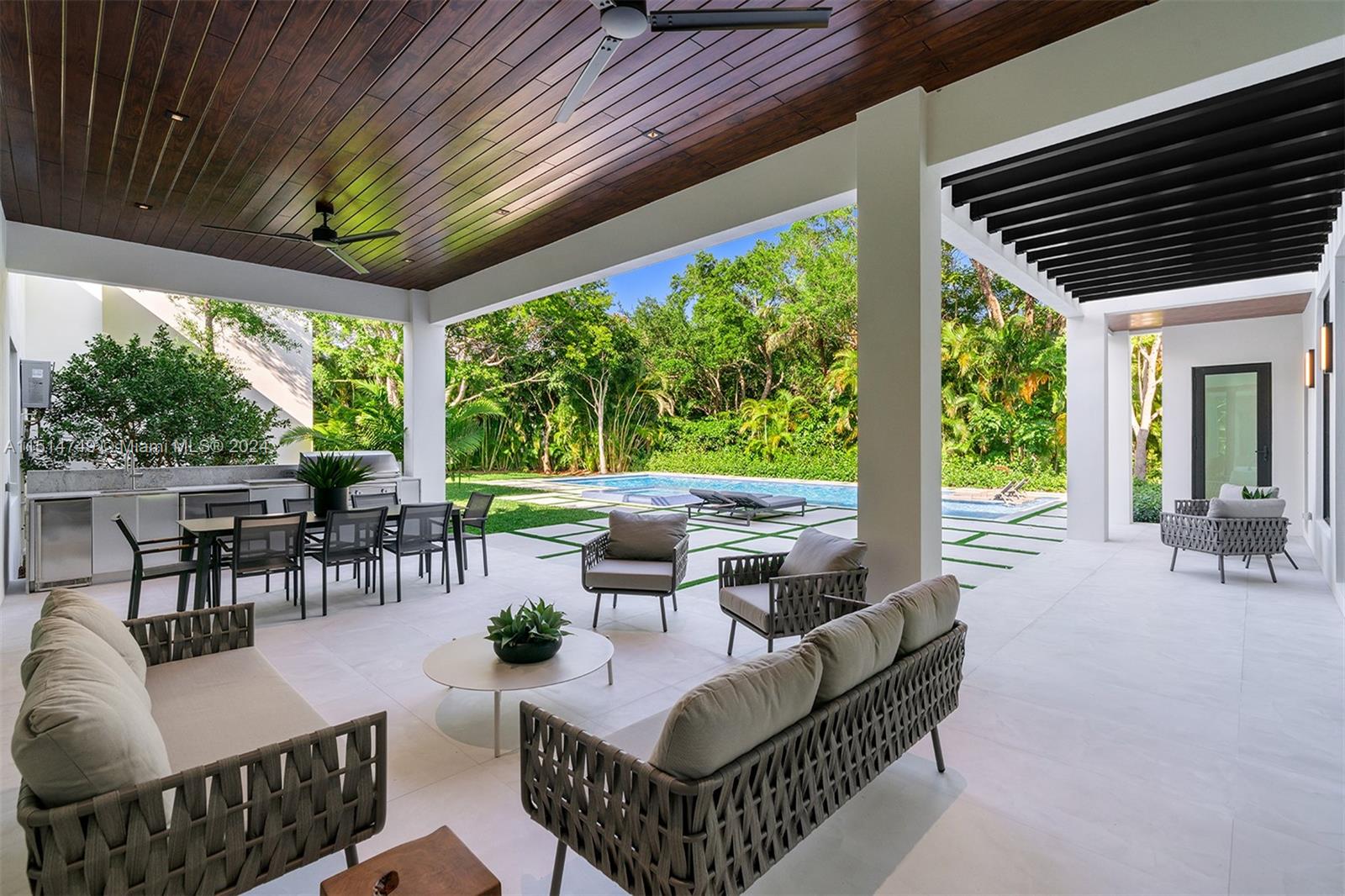 9751 63rd Ct, Pinecrest, FL, 33156 United States, 7 Bedrooms Bedrooms, ,8 BathroomsBathrooms,Residential,For Sale,63rd Ct,A11514749