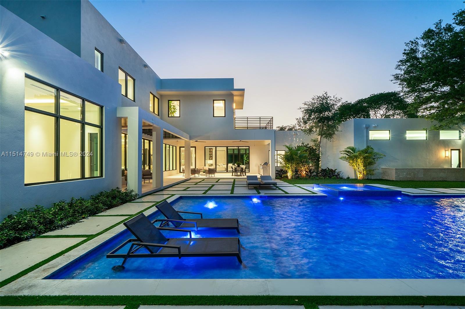 9751 63rd Ct, Pinecrest, FL, 33156 United States, 7 Bedrooms Bedrooms, ,8 BathroomsBathrooms,Residential,For Sale,63rd Ct,A11514749