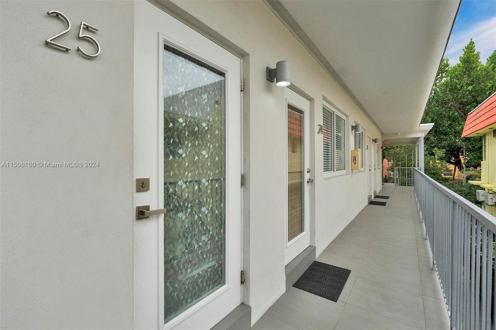 740 Meridian Ave 25, Miami Beach, Florida 33139, 1 Bedroom Bedrooms, 1 Room Rooms,1 BathroomBathrooms,Residential,For Sale,740 Meridian Ave 25,A11506160