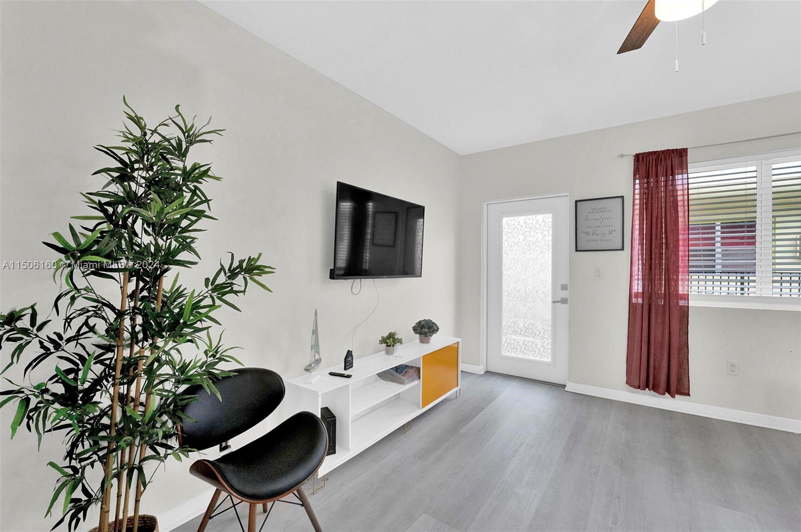 740 Meridian Ave 25, Miami Beach, Florida 33139, 1 Bedroom Bedrooms, 1 Room Rooms,1 BathroomBathrooms,Residential,For Sale,740 Meridian Ave 25,A11506160