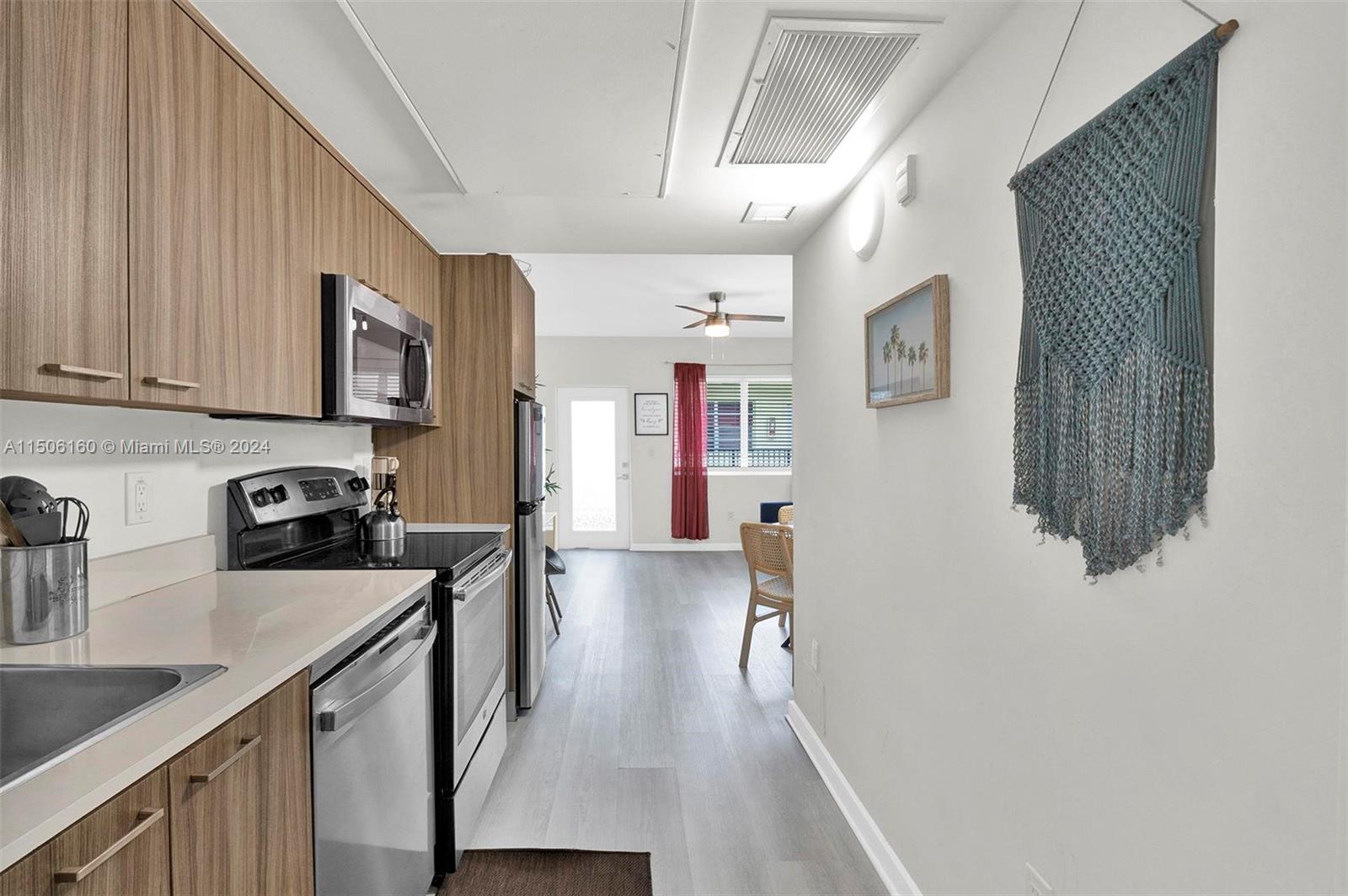 740 Meridian Ave 25, Miami Beach, Florida 33139, 1 Bedroom Bedrooms, 1 Room Rooms,1 BathroomBathrooms,Residential,For Sale,740 Meridian Ave 25,A11506160