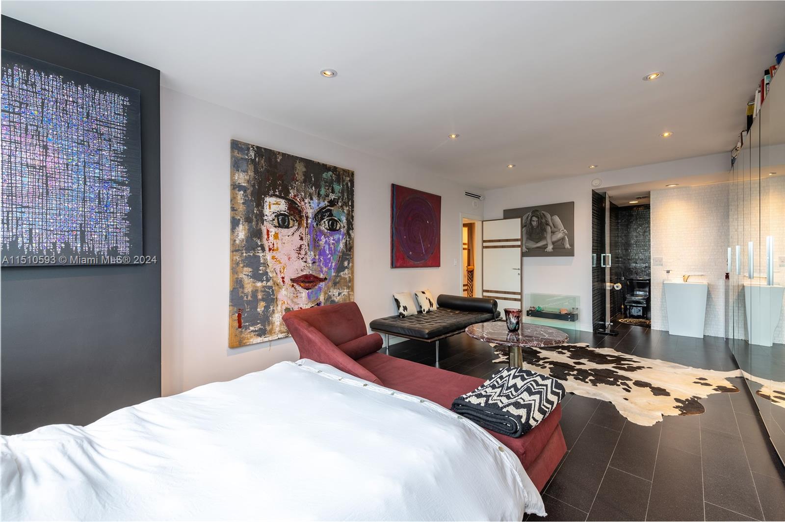 Miami Beach, Florida 33139, 2 Bedrooms Bedrooms, ,2 BathroomsBathrooms,Residential,For Sale,A11510593