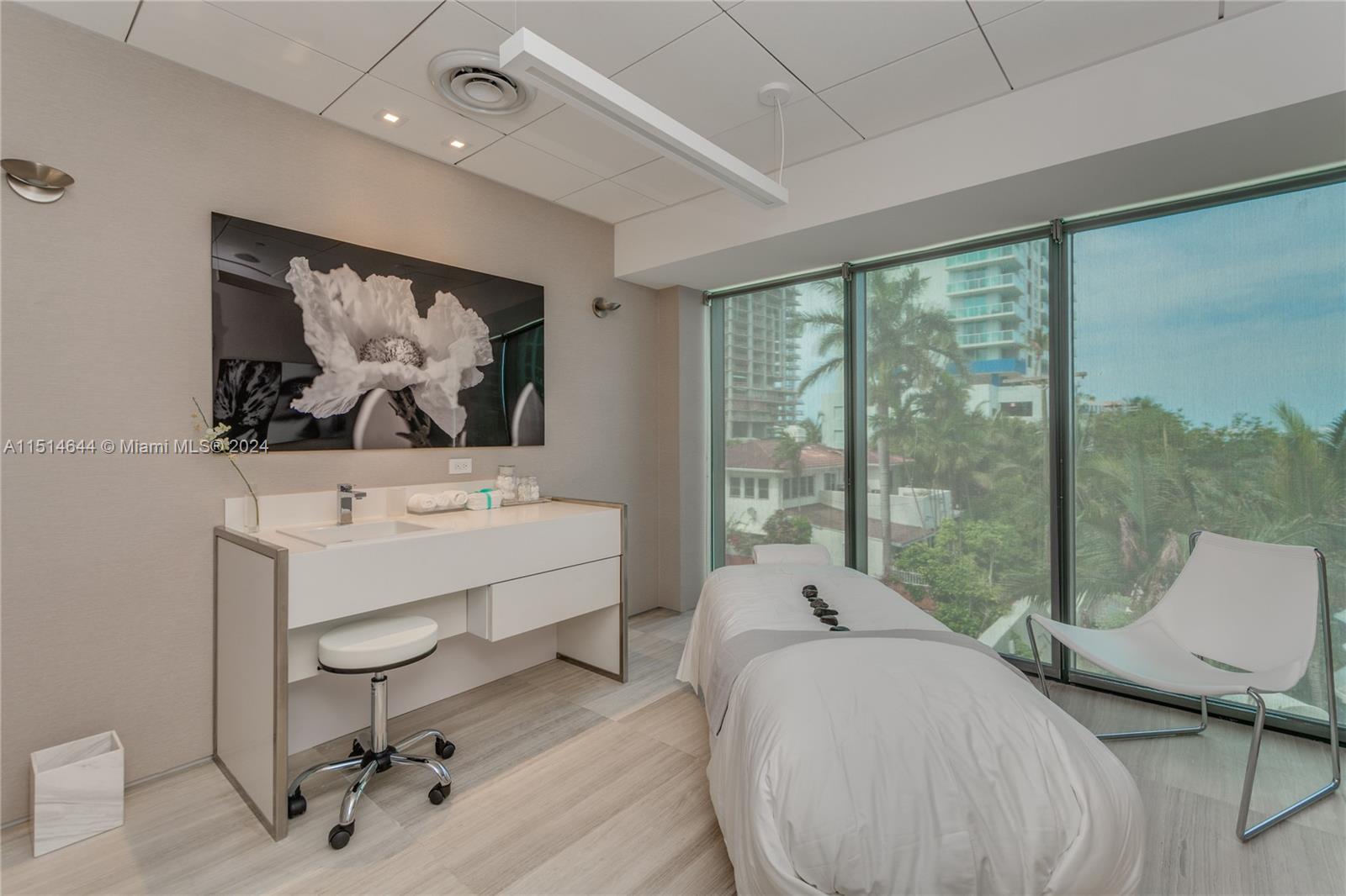 460 NE 28th St 3806, Miami, Florida 33137, 2 Bedrooms Bedrooms, ,2 BathroomsBathrooms,Residentiallease,For Rent,460 NE 28th St 3806,A11514644